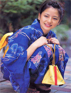《波多野结衣 高清免费》